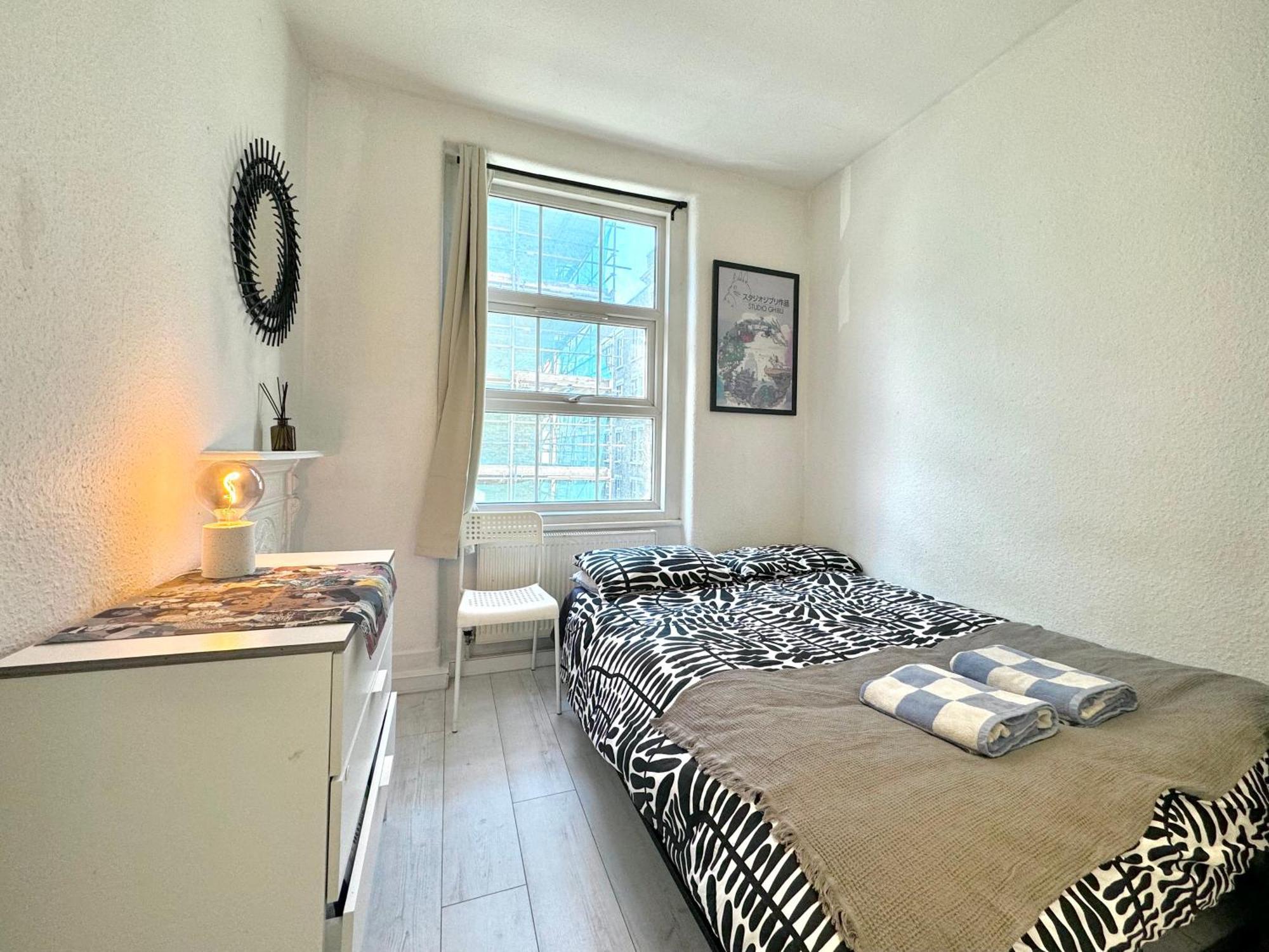 Paddington Residences 1min To Tube Station Apartment